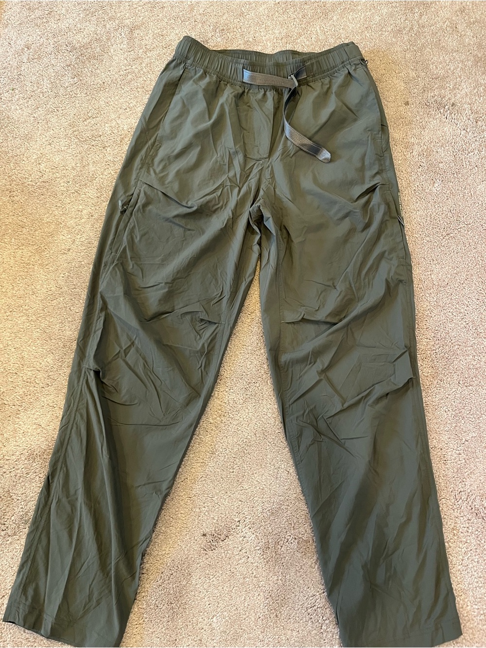 lululemon athletica Olive Green Women’s lightweight Pants